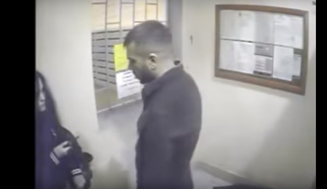 Видео: девушка с ножом дала отпор напавшему на нее насильнику