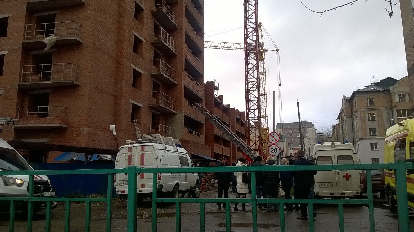 В Саранске обвалилась новостройка. Люди под завалами, есть жертвы