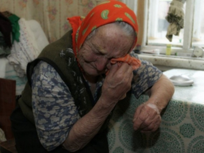 Ветерана ВОВ обязали выплатить 500 тыс руб из-за рухнувшей на 2 иномарки стены