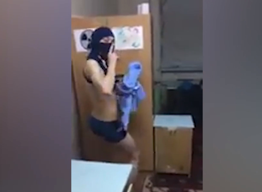 Студенты сельхозтехникума поддержали курсантов лётного училища снятым «БДСМ-роликом»