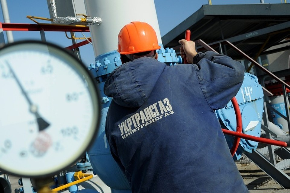 «Расторгнуть все контракты». Украина осталась без газа