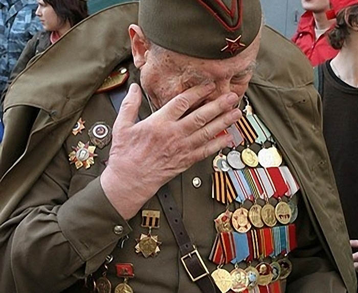 Больше сил не хватило. Ветеран войны зарезал внука-деспота