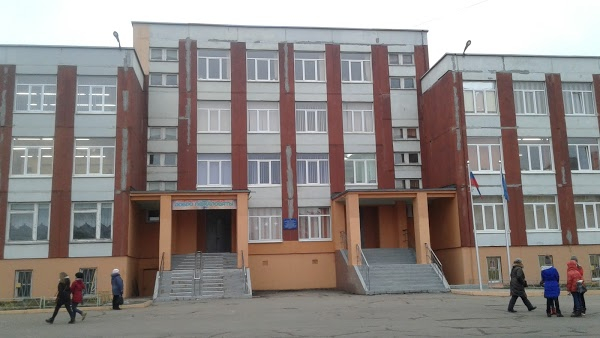 Одноклассники сломали школьнику челюсть во время урока физкультуры