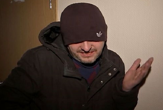 Москвич поругался с женой и ранил ребенка на площадке