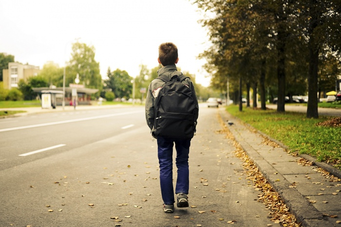 10-летний мальчик, родители котрого умерли один за другим, пропал в Ярославле