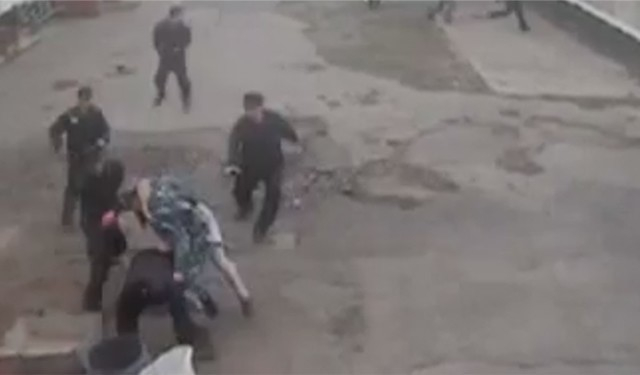 Травмы он нанес себе сам. Три года следователи скрывали убийство заключенного в колонии