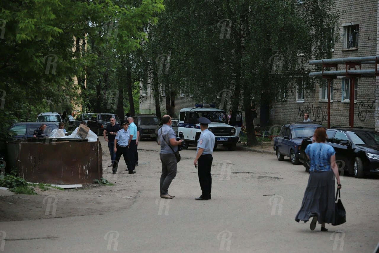 Племянница вызвала грузовое такси, чтобы вывезти труп убитой тети