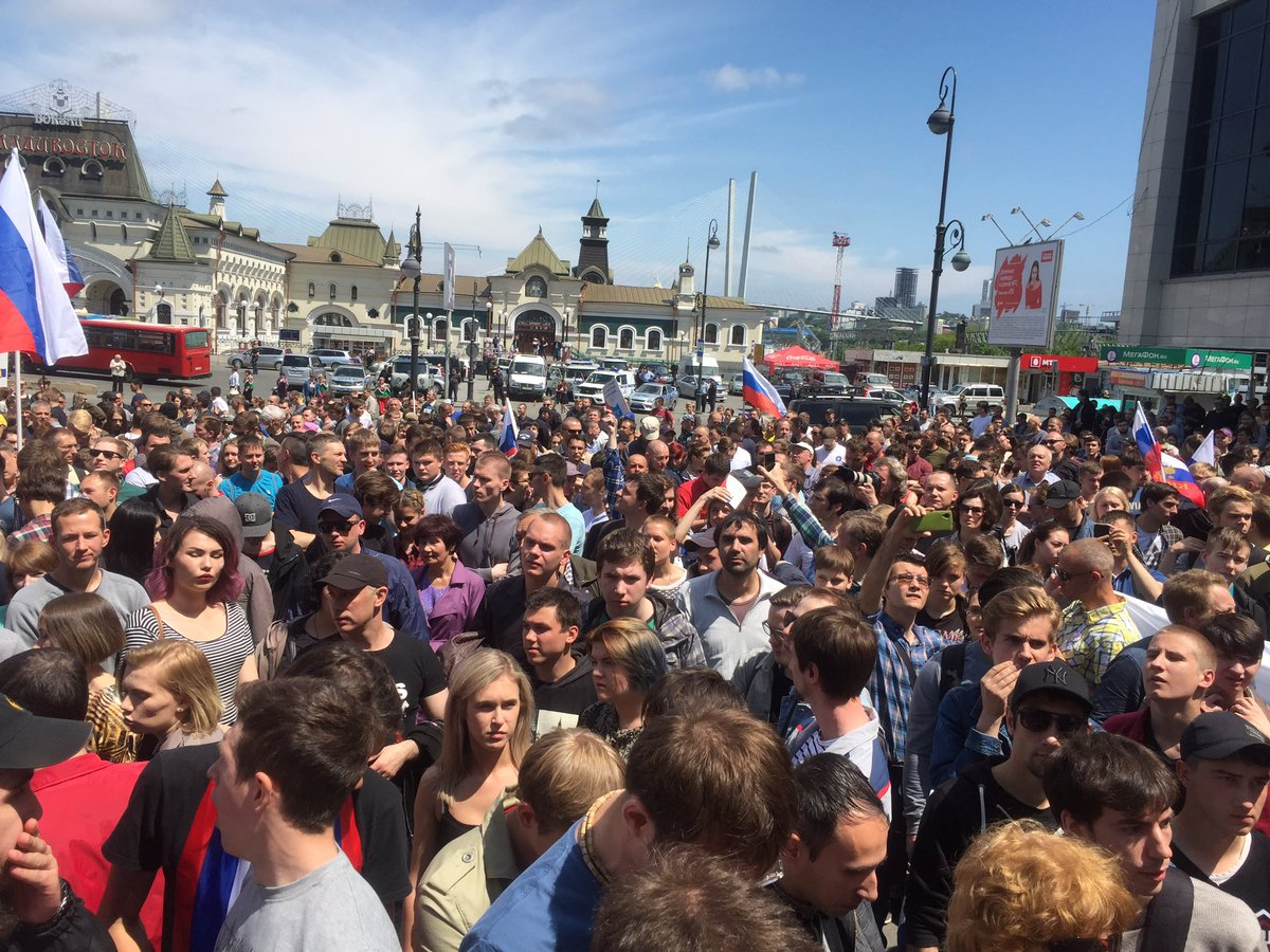 Задержанный на антикоррупционном митинге мужчина отсудил у полиции 53 тыс рублей