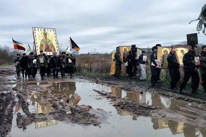 Девушку судят за мемы про Иисуса и Крестный ход на ее странице в ВК