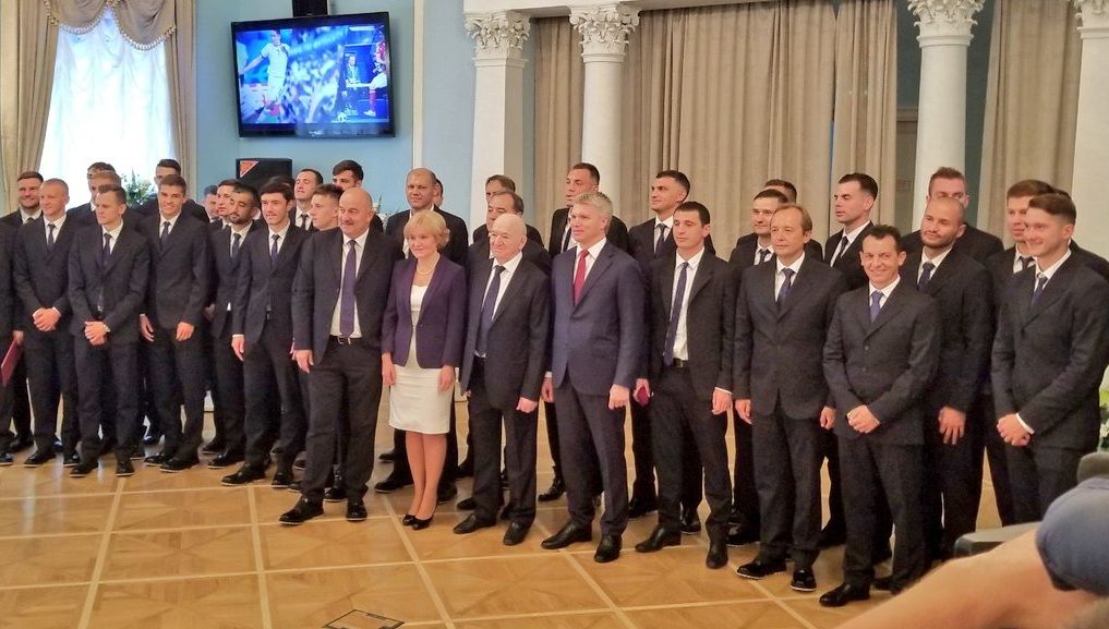 Российских спортсменов оскорбило присвоение футболистам звания «мастеров»