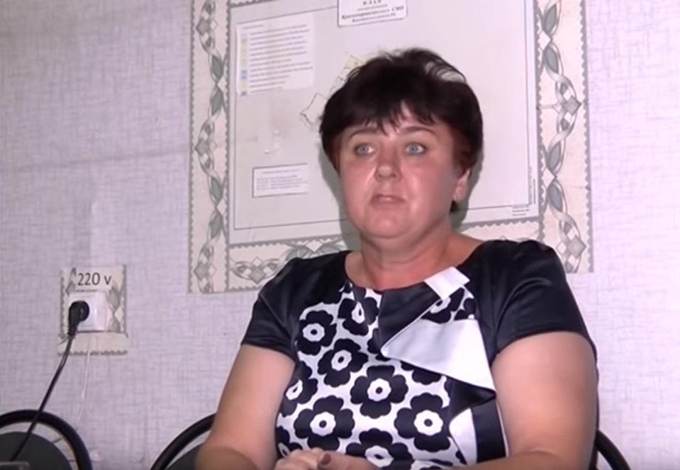 «Остап Бендер курит в сторонке»: женщина работала в школе, не имея диплома, 25 лет