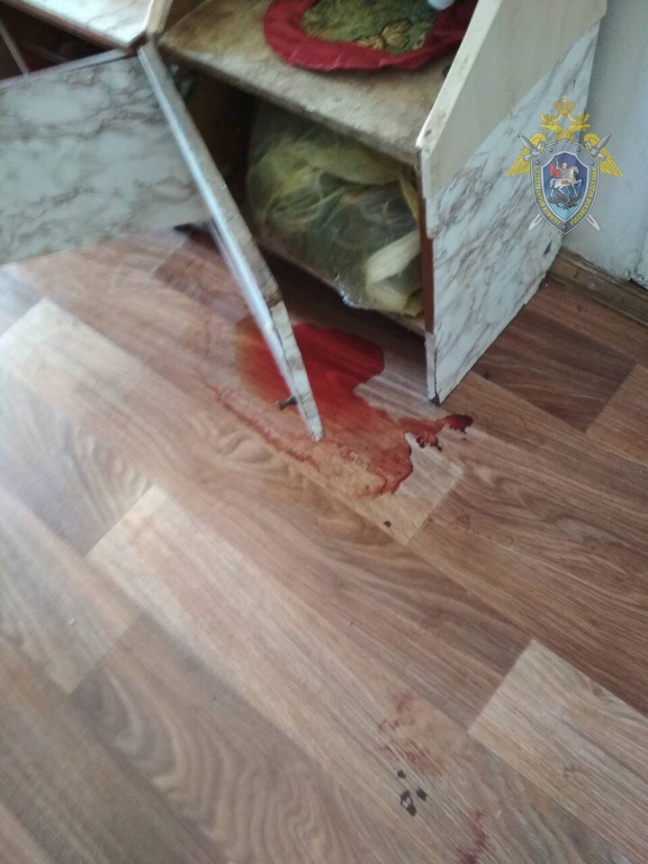 Мать расправилась с сыном-инвалидом и пыталась покончить с собой