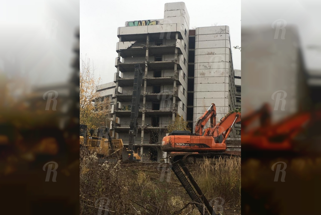 В Столице досрочно начался снос «Ховринки»