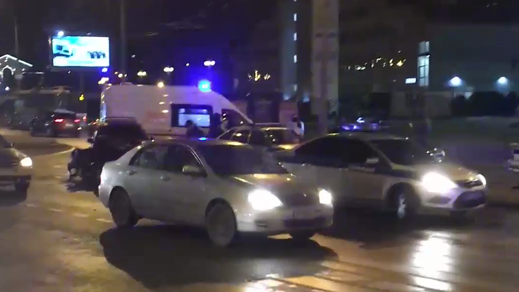 Пьяного таксиста в Москве ловили 10 патрулей ППС
