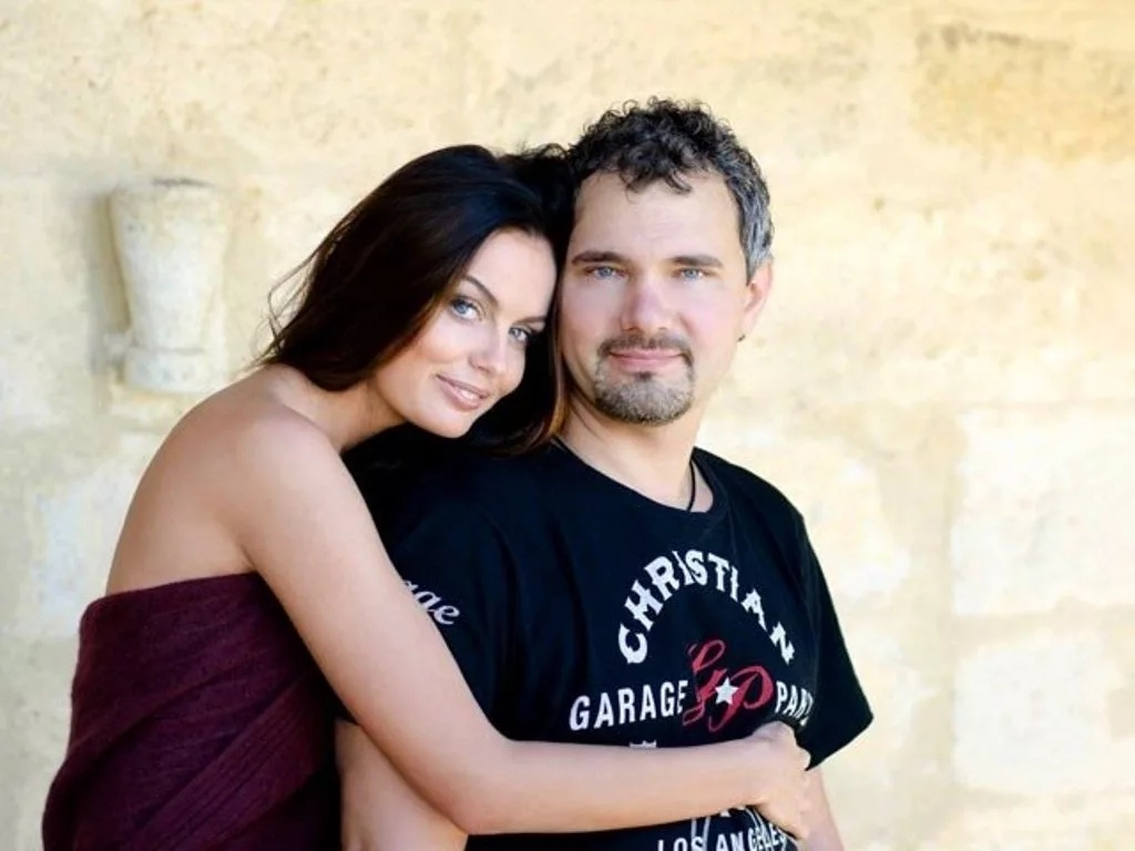 Убивший жену фотограф требует у ее родных 3 миллиона