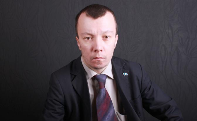 Мужчина, уличенный в педофилии, выступает в качестве эксперта на российских телеканалах