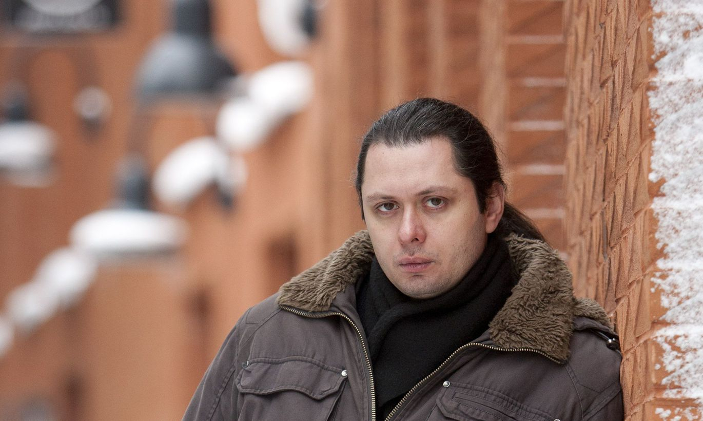 Михаил Елизаров попытался покончить с собой?