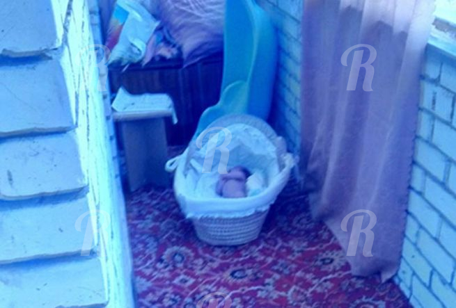 «Пусть мёрзнет н***й»: девушка выставила новорожденную на балкон, чтобы отомстить мужу
