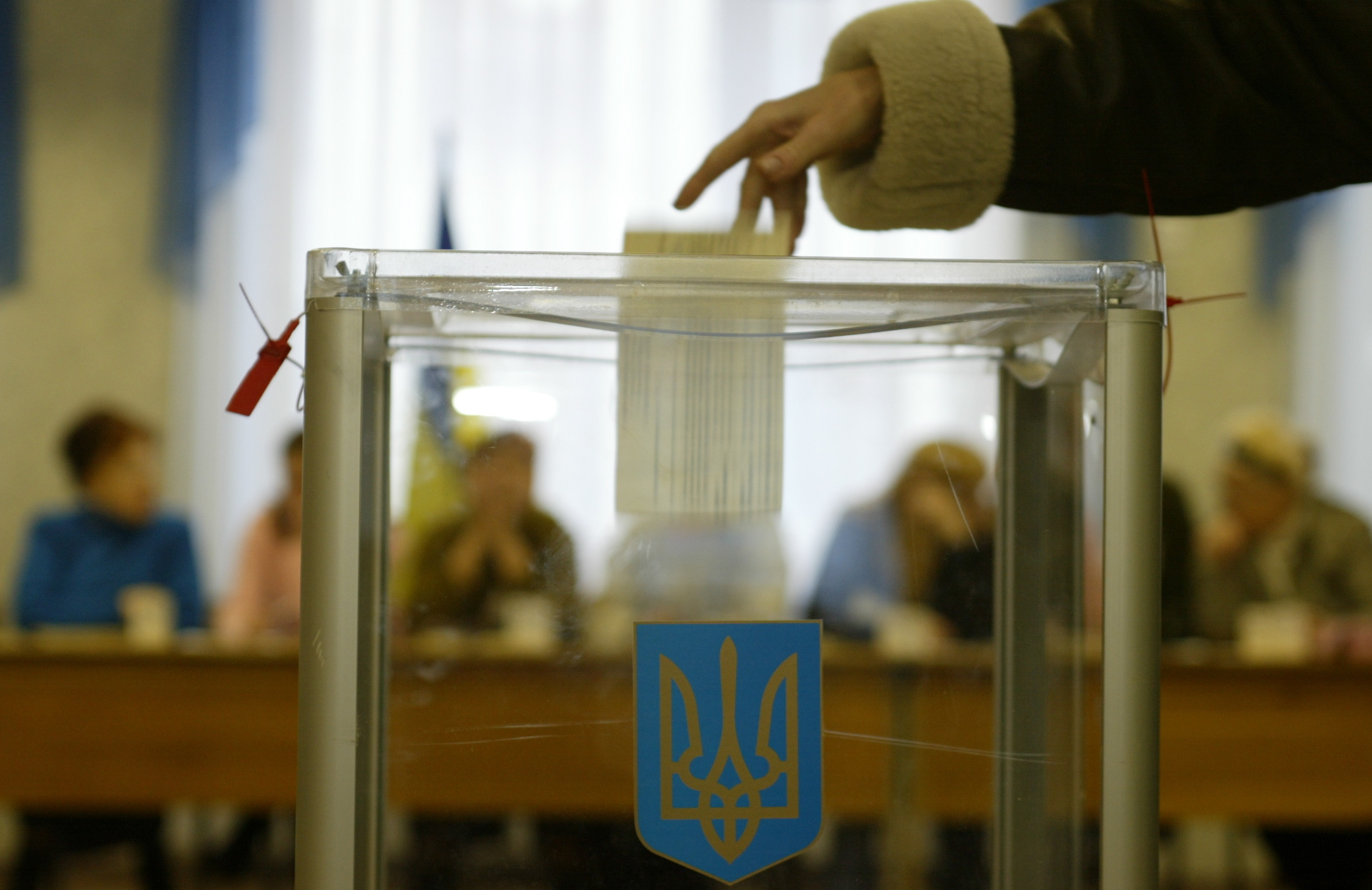 На пост президента Украины претендуют 44 кандидата