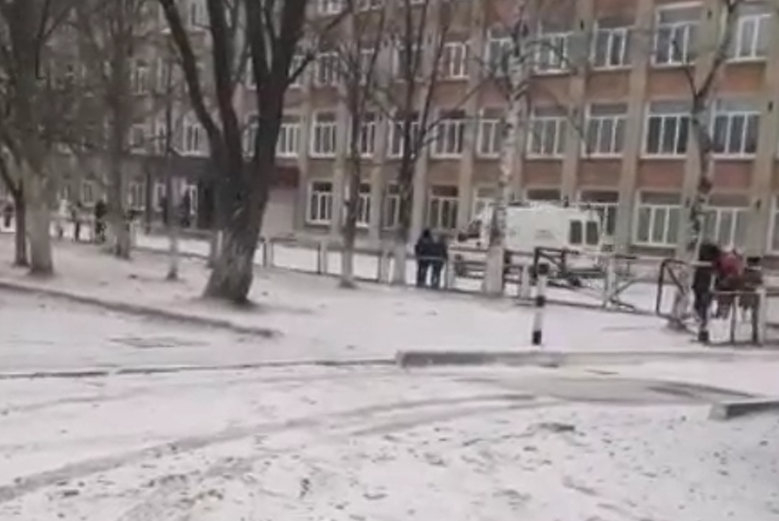 Многодетному отцу, окунувшему хулигана в унитаз, грозит до 2 лет лишения свободы