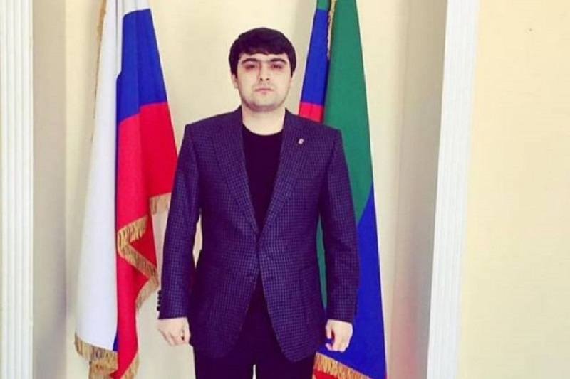 Экс-помощник депутата выманил у дагестанцев 15 миллионов, меняя голос