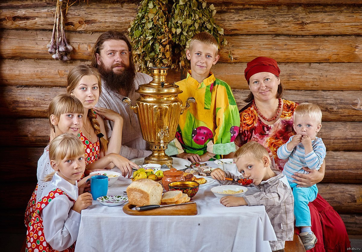 Российские семьи рассказали, сколько денег им надо, чтобы жить