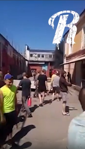 В Одессе 15 заключенных сбежали и подожгли колонию