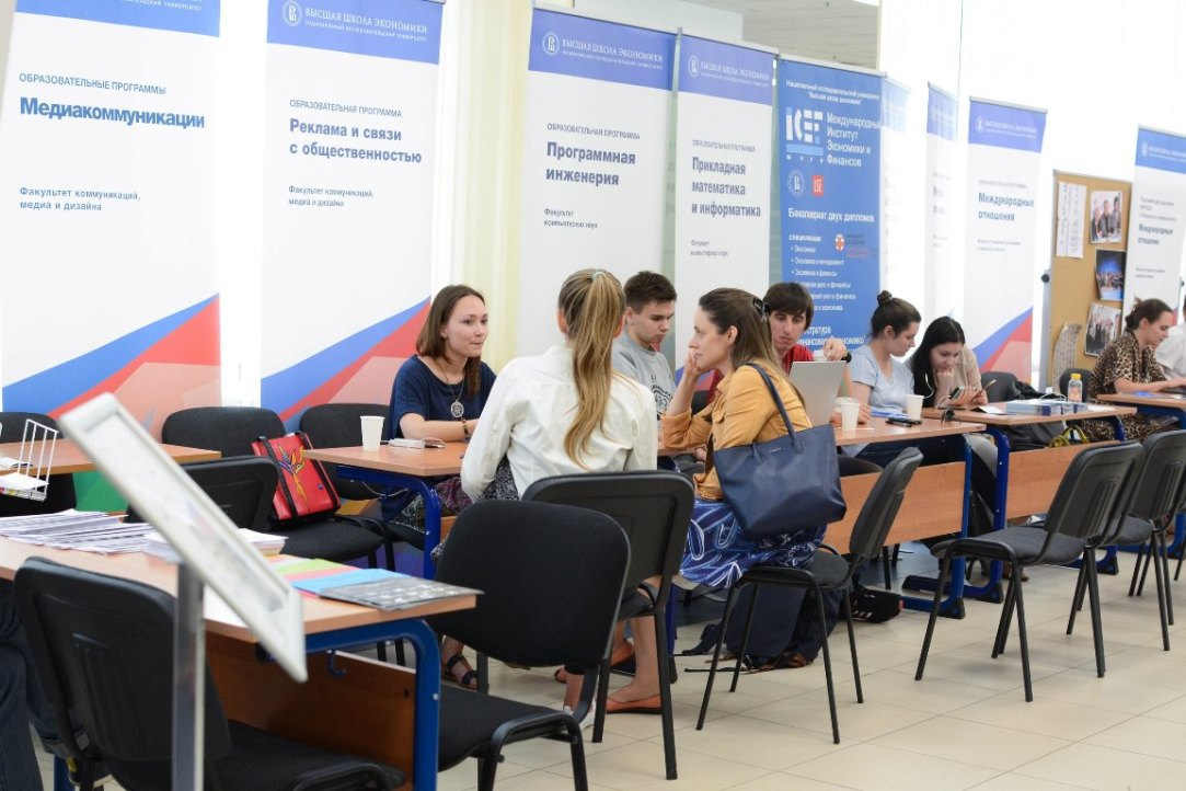 Высшее образование не приносит денег: российская молодежь отказывается учиться