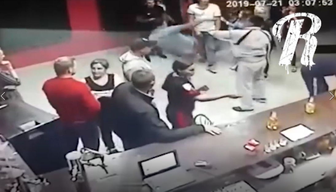 Забили заступника до смерти? Что на самом деле произошло в сибирском кафе