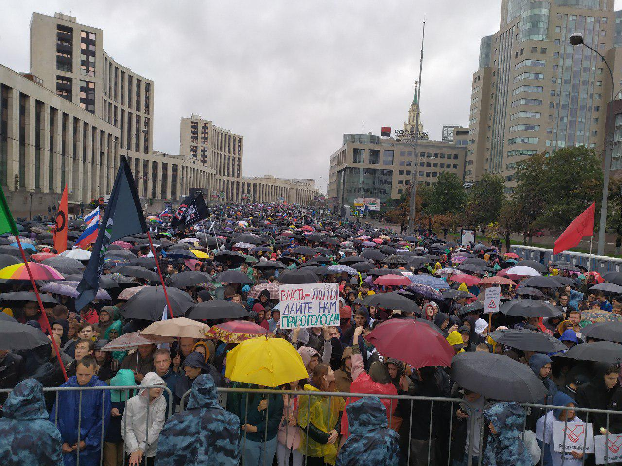 Бизнес против оппозиции