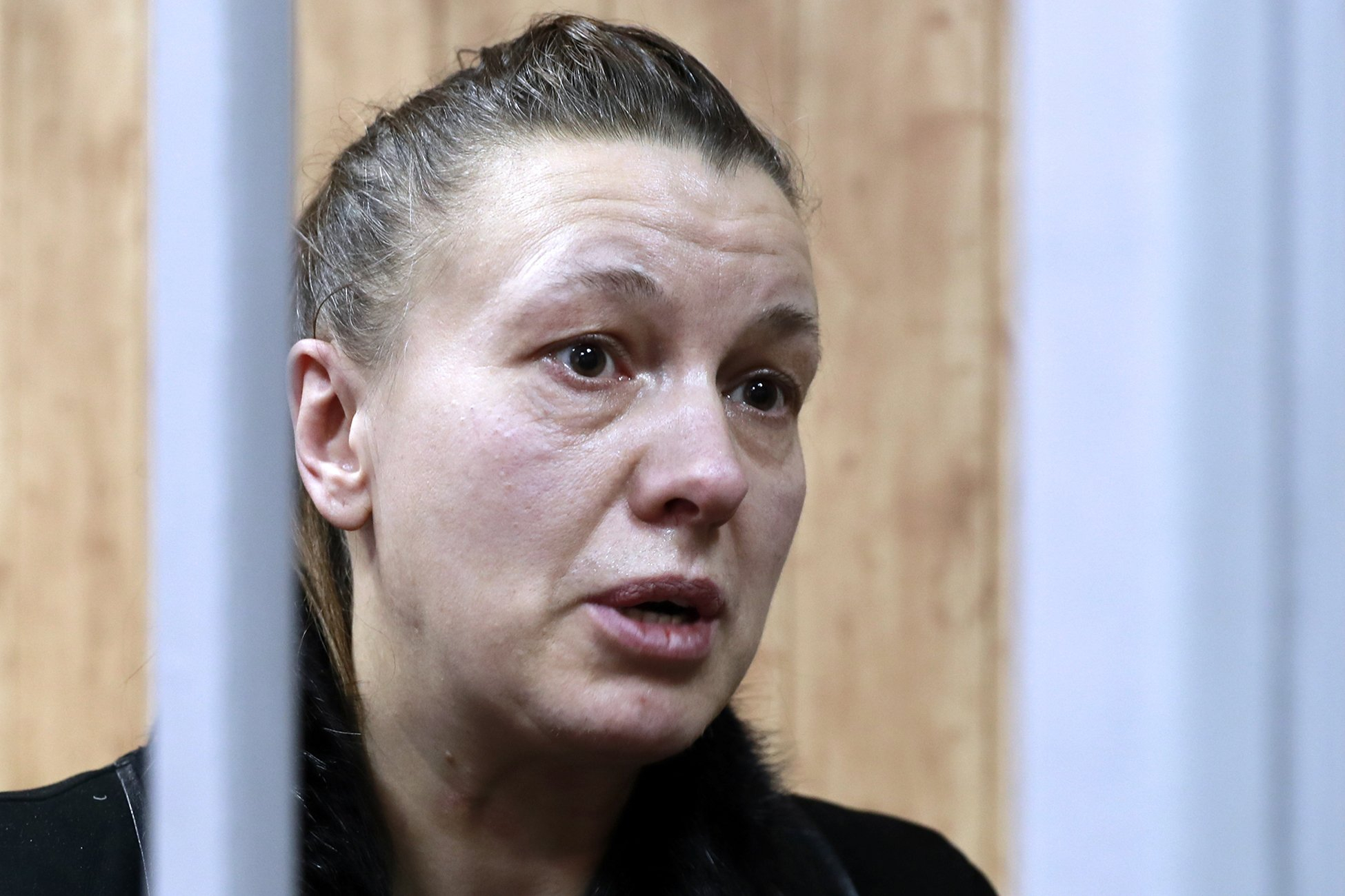 Мать «девочки-маугли» отправили на принудительное лечение, но она не может попасть в больницу