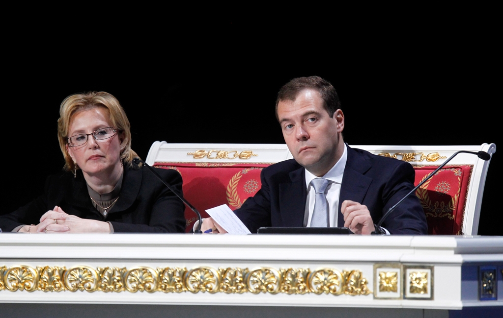Минздрав провалил организацию поставок незарегистрированных в России психотропных препаратов