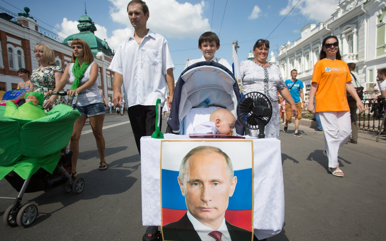 “Путинские” пособия не выплачивают с ноября