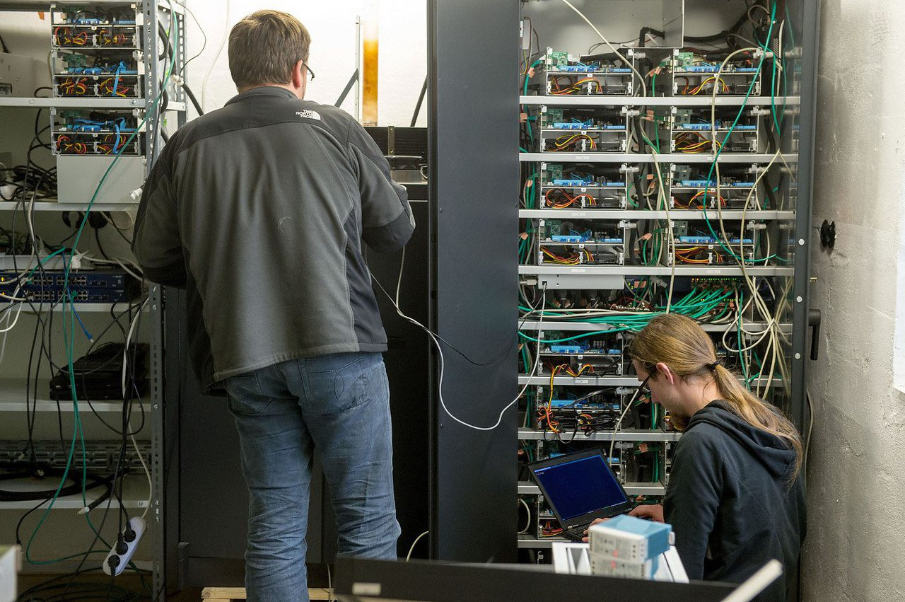 Операторы оценили убытки от “Доступного интернета” и требуют компенсации