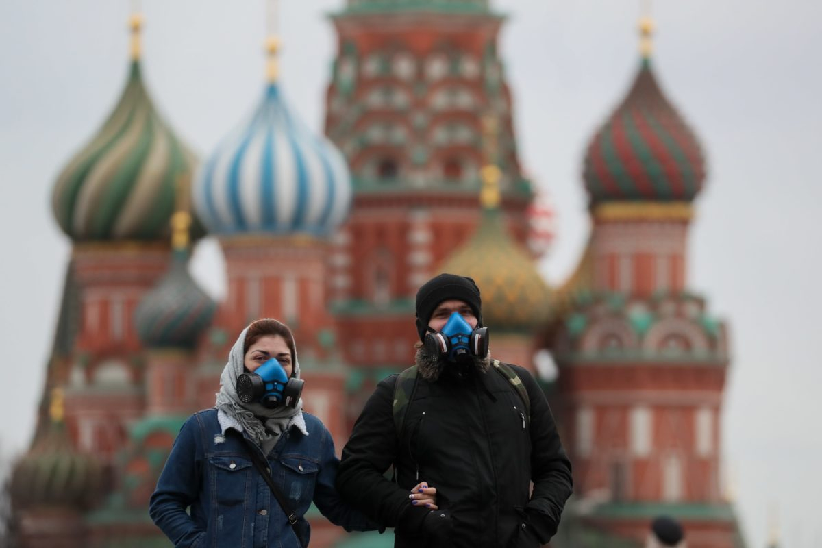 Москвичи за неделю могут разнести инфекцию коронавируса по всей стране