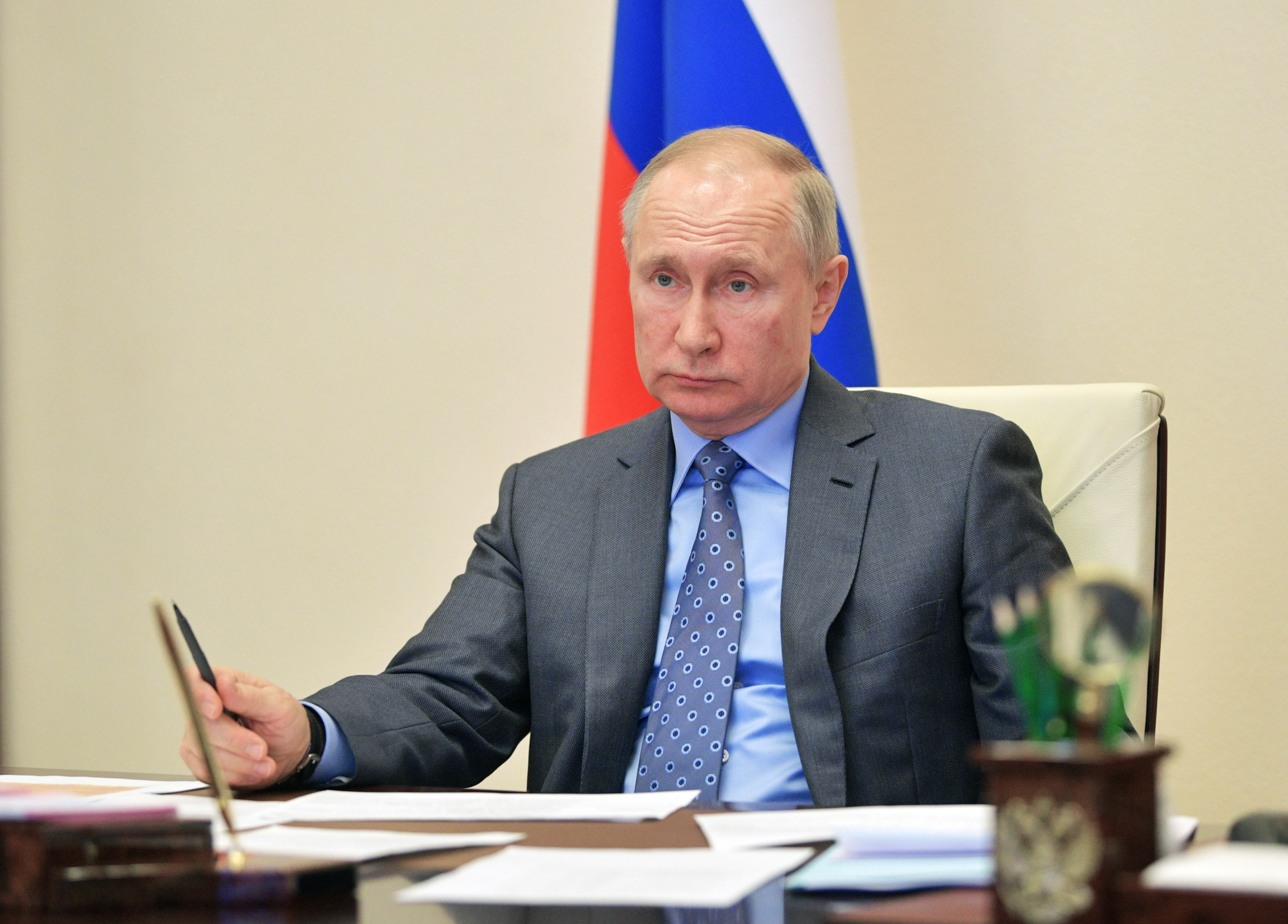 Владимир Путин выступил с обращением к россиянам в связи с пандемией COVID-19