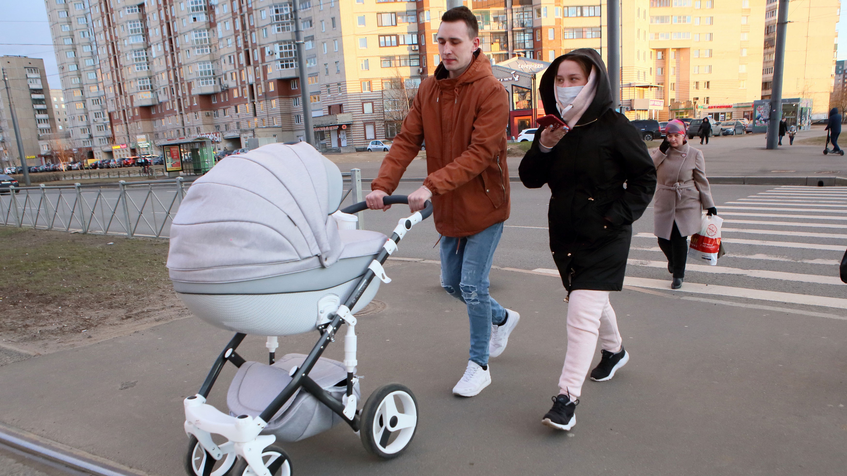 Путин провел совещание с главами регионов и обратился к народу