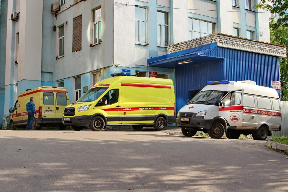 В небольших городах заразиться коронавирусом страшнее, чем в Москве