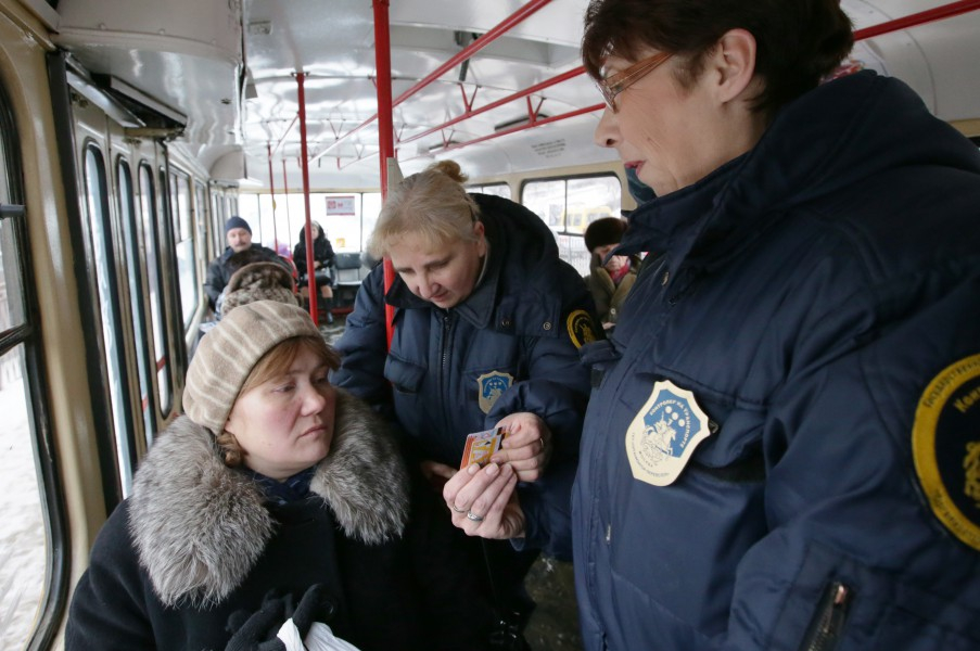 Московские контролеры начали передавать МВД данные о нарушении карантина
