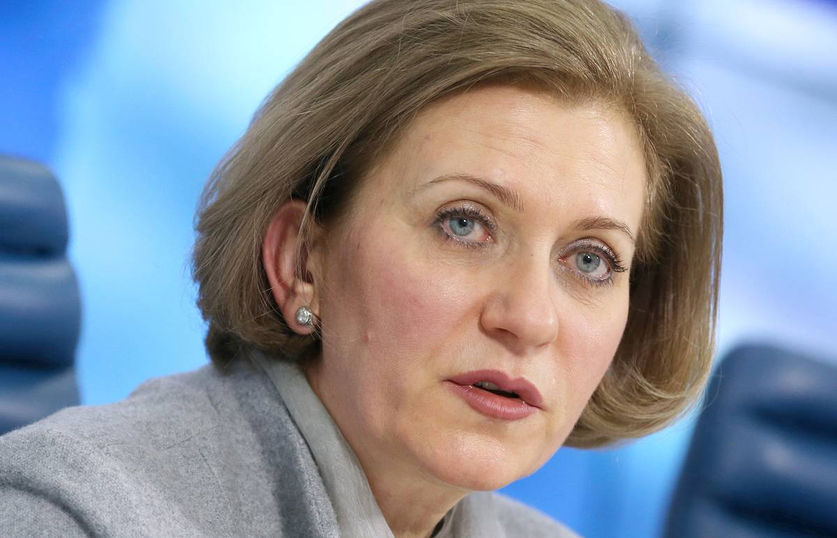 Роспотребнадзор рекомендует снимать ограничения из-за коронавируса в три этапа