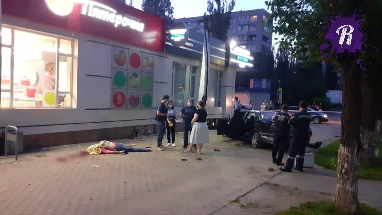 В Воронеже участковый сбил насмерть пешехода и покалечил ещё двоих