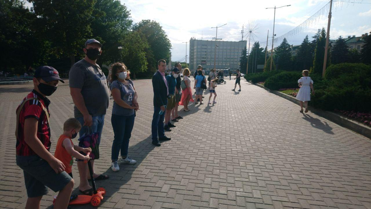 В Беларуси проходят акции в поддержку политзаключенных кандидатов в президенты