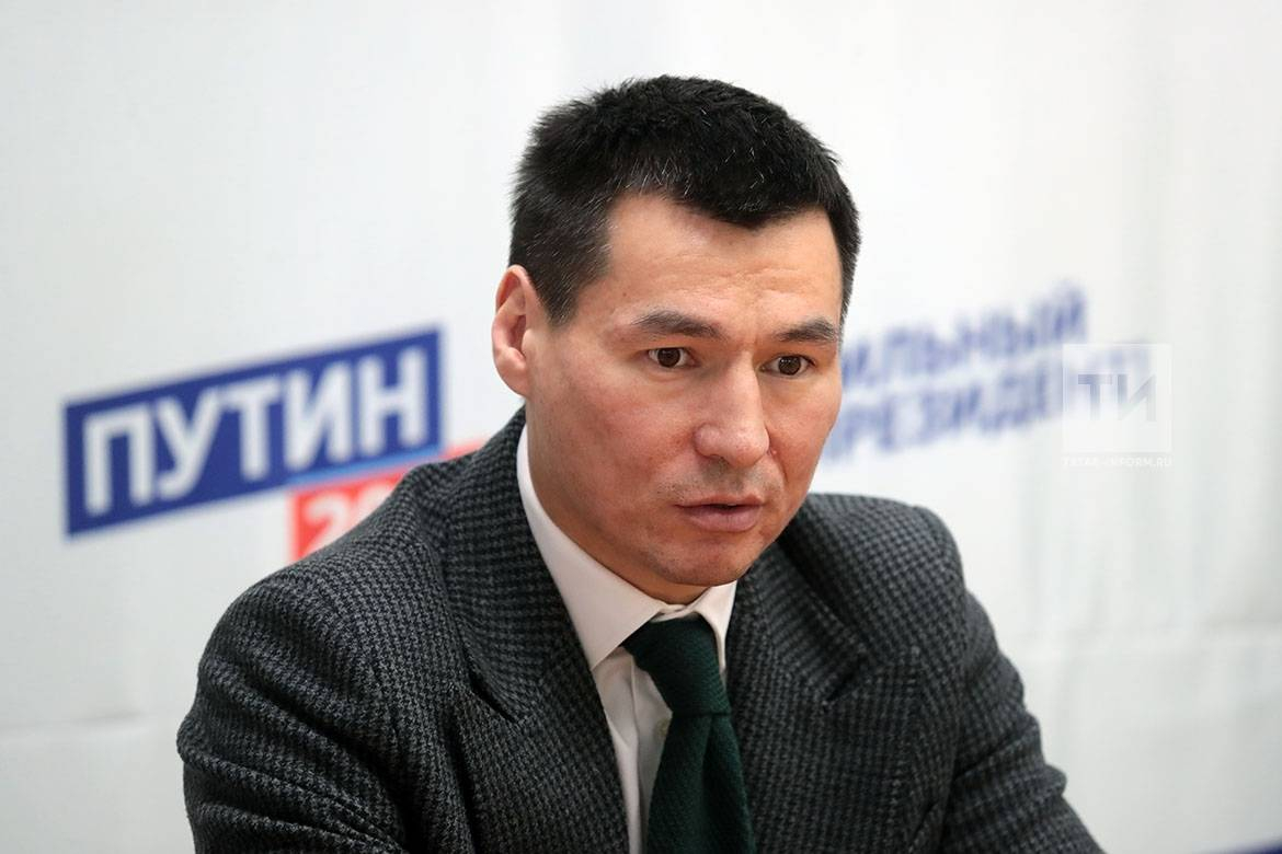 Глава Калмыкии заразился коронавирусом
