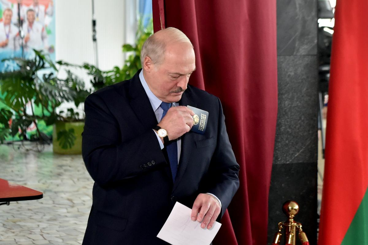 Лукашенко назвал белорусов 