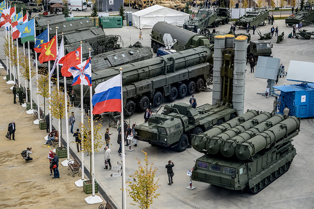 Министерство обороны РФ заключило контрактов на более чем триллион рублей