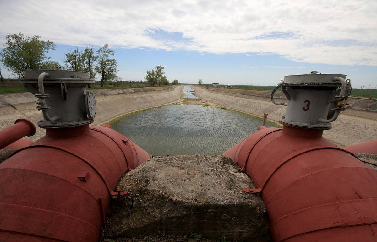 Правительство за 8 млрд рублей превратит морскую воду в Крыму в пресную