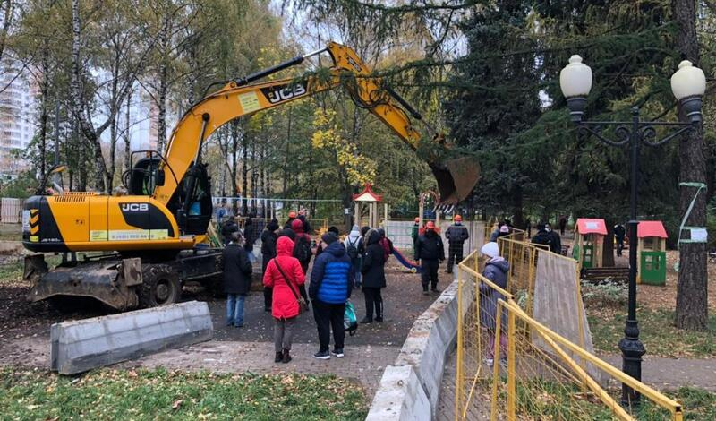 Москвичей, выступающих против строительства ЖК вместо ФОКа и садика, снова избили