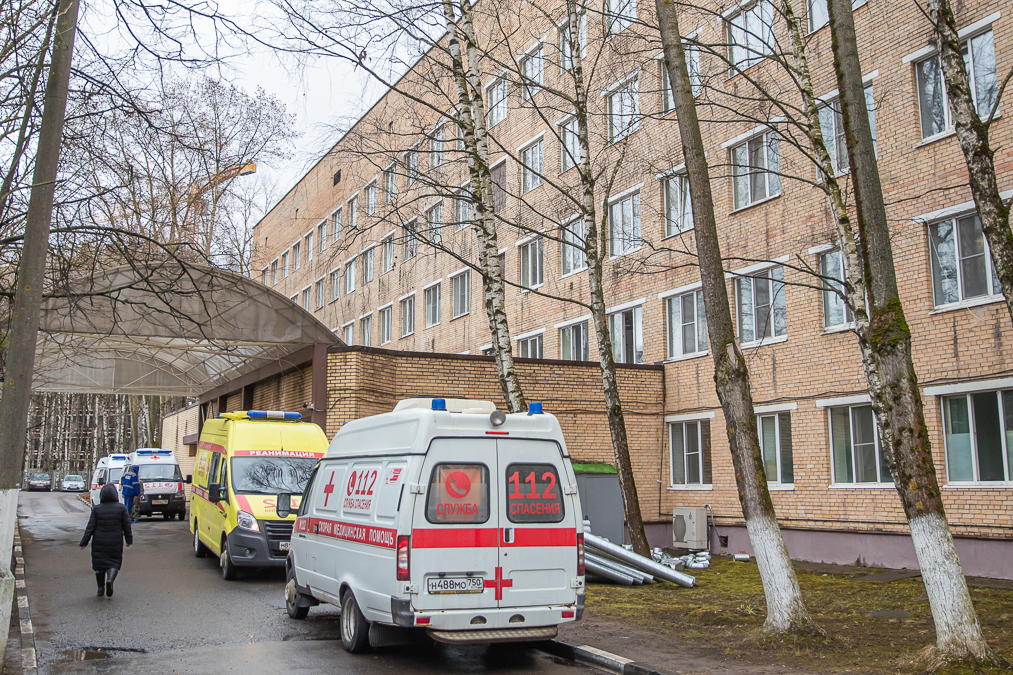 В Подмосковье скончалась пациентка из группы риска, которую без подтверждения диагноза положили в палату к ковидным