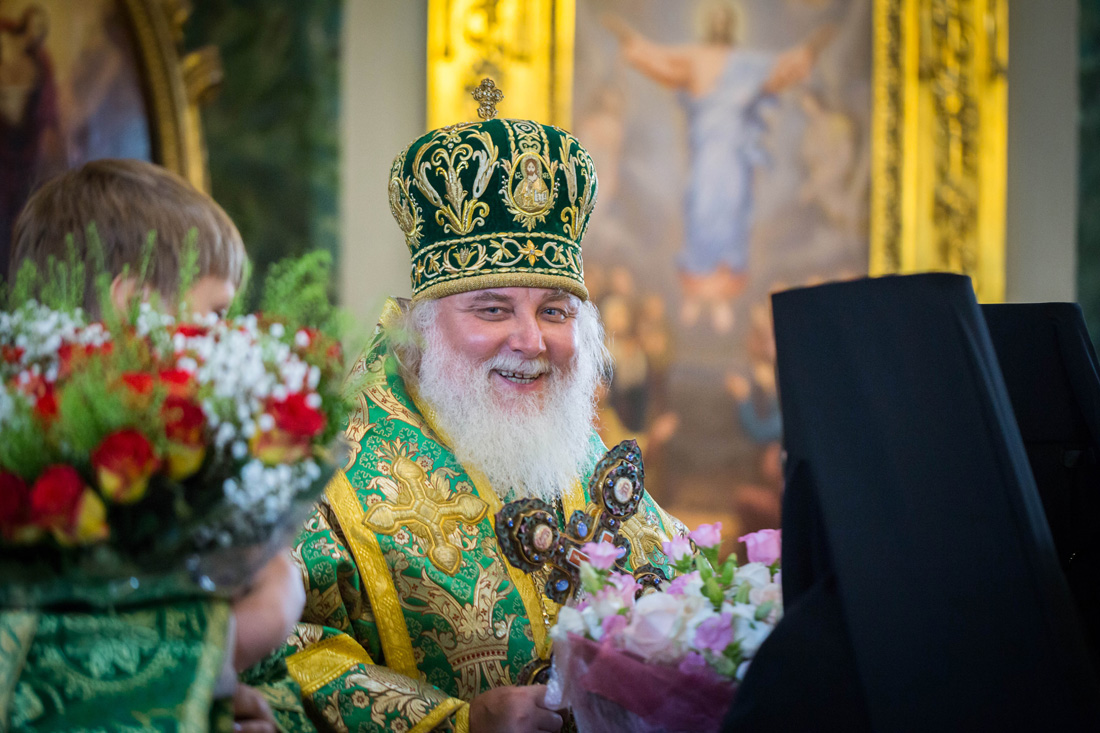 Эффективный менеджер РПЦ: как Игуменья Феофания сделала своих родственников богатейшим кланом Русской церкви