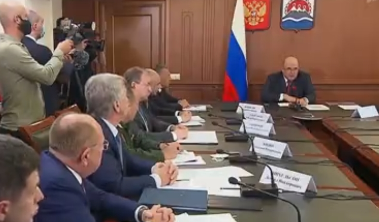 На Камчатке предпринимателя, красившего столицу края к приезду Мишустина, кинули на деньги